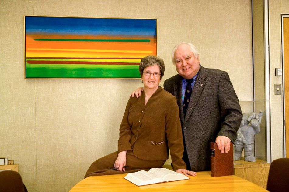 Henry Kloppenburg (BA’65, LLB’68) pictured with his wife Cheryl (BA’70, Arts’71, LLB’75, MA’75)