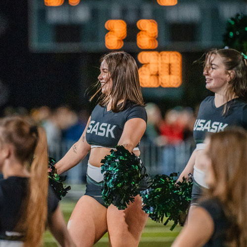 USask cheerleaders on field
